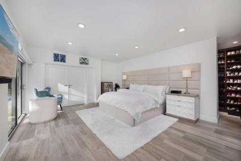 4950 Riviera Drive Coral Gables FL 33146