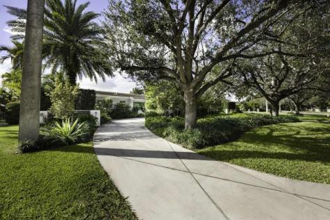 4950 Riviera Drive Coral Gables FL 33146