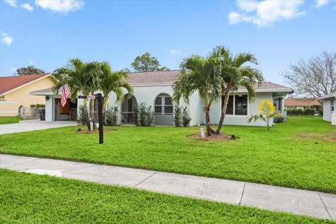 13812 Columbine Avenue Wellington FL 33414