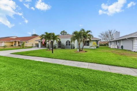13812 Columbine Avenue Wellington FL 33414