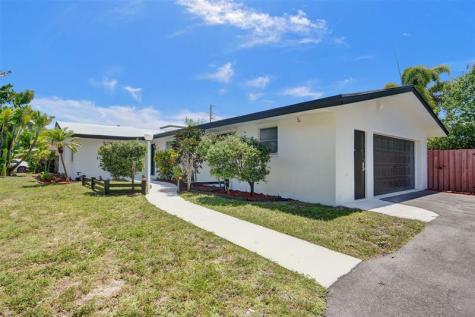 4017 NE 18th Avenue Oakland Park FL 33334