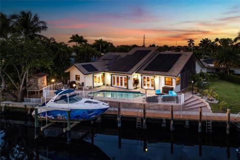 630 SE 9th Avenue Pompano Beach FL 33060