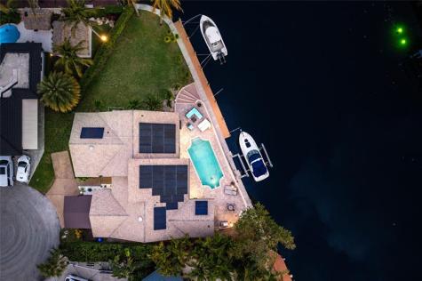630 SE 9th Avenue Pompano Beach FL 33060