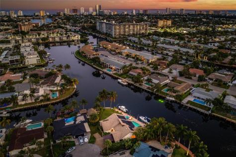 630 SE 9th Avenue Pompano Beach FL 33060