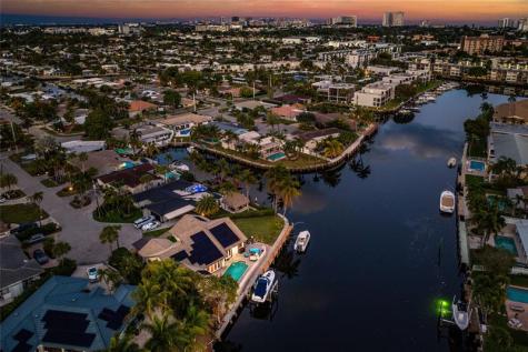 630 SE 9th Avenue Pompano Beach FL 33060