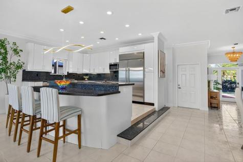 513 S Riverside Drive Pompano Beach FL 33062