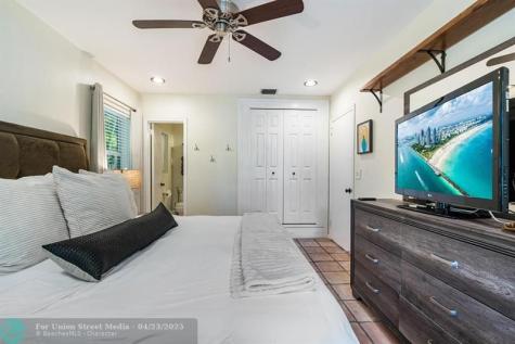 400 45TH Street West Palm Beach FL 33407