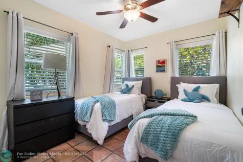 400 45TH Street West Palm Beach FL 33407