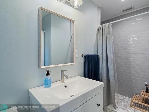 400 45TH Street West Palm Beach FL 33407