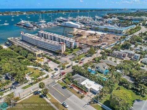 400 45TH Street West Palm Beach FL 33407