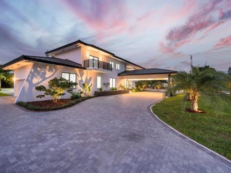 10201 SW 64th Street Miami FL 33173