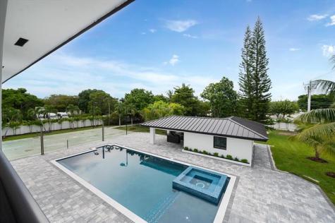 10201 SW 64th Street Miami FL 33173