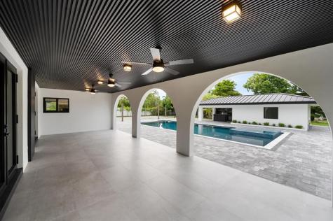 10201 SW 64th Street Miami FL 33173