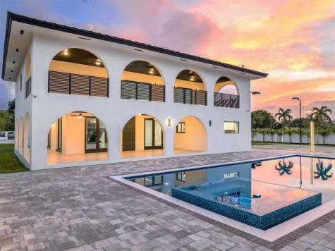 10201 SW 64th Street Miami FL 33173