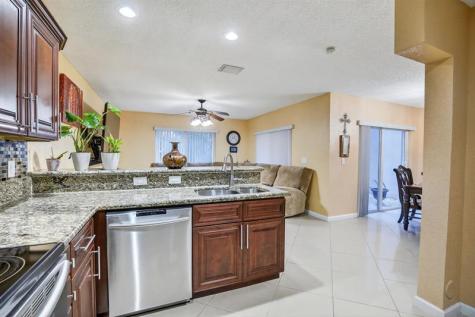 5449 NW 95th Avenue Sunrise FL 33351