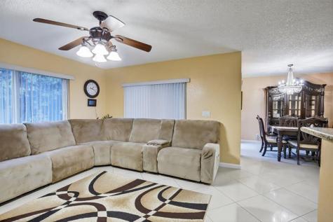 5449 NW 95th Avenue Sunrise FL 33351