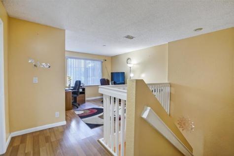 5449 NW 95th Avenue Sunrise FL 33351