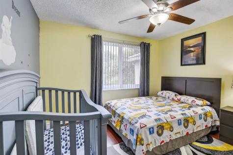 5449 NW 95th Avenue Sunrise FL 33351