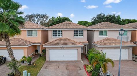 5449 NW 95th Avenue Sunrise FL 33351