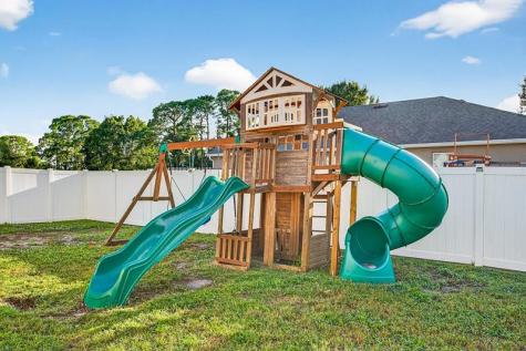 233 Periwinkle Drive Sebastian FL 32958