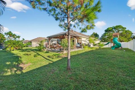 233 Periwinkle Drive Sebastian FL 32958