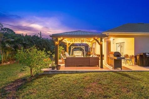 233 Periwinkle Drive Sebastian FL 32958