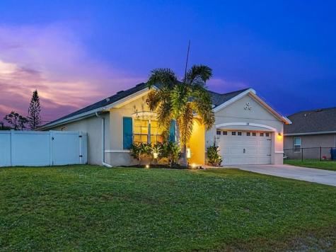 233 Periwinkle Drive Sebastian FL 32958