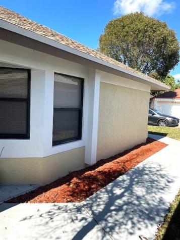 817 E Palm Run Drive North Lauderdale FL 33068