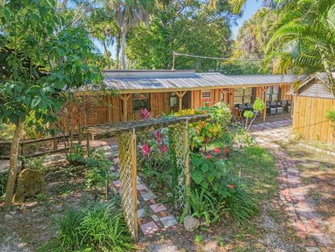 15323 E State Road 78 Okeechobee FL 34974