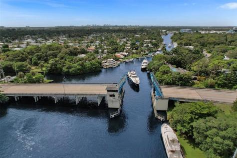 1321 Mango Isle Fort Lauderdale FL 33315