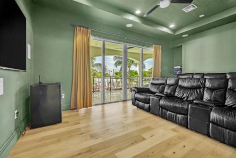 1261 NE 27th Way Pompano Beach FL 33062