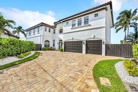 1261 NE 27th Way Pompano Beach FL 33062