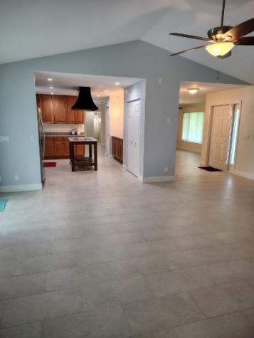 4811 Dorchester Mews Haverhill FL 33415