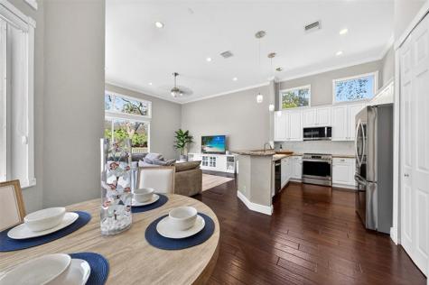 6897 NW 107th Terrace Parkland FL 33076