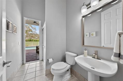 6897 NW 107th Terrace Parkland FL 33076