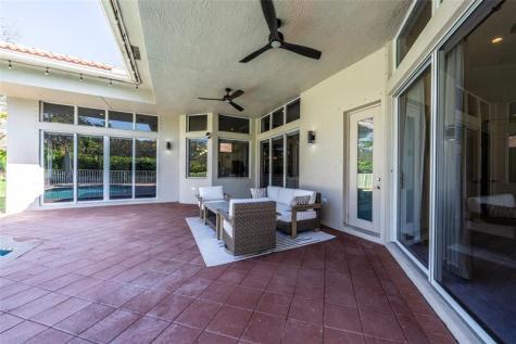 6897 NW 107th Terrace Parkland FL 33076