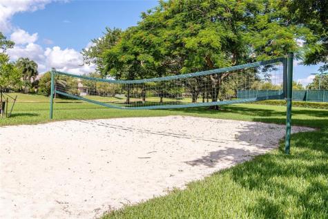 6897 NW 107th Terrace Parkland FL 33076