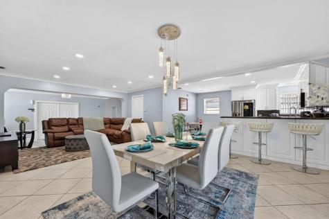 401 NW 39th Street Deerfield Beach FL 33064