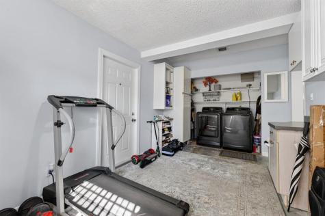 401 NW 39th Street Deerfield Beach FL 33064