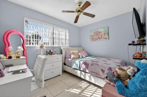 401 NW 39th Street Deerfield Beach FL 33064