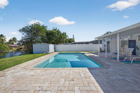 401 NW 39th Street Deerfield Beach FL 33064