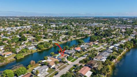 401 NW 39th Street Deerfield Beach FL 33064