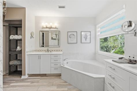 2727 NW Florida Avenue Stuart FL 34994