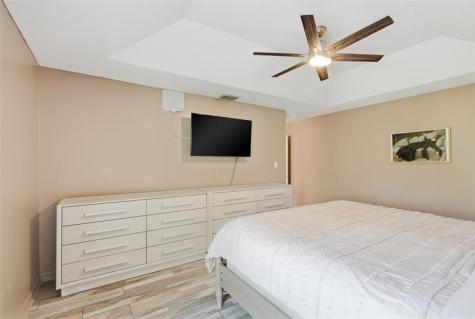 2727 NW Florida Avenue Stuart FL 34994