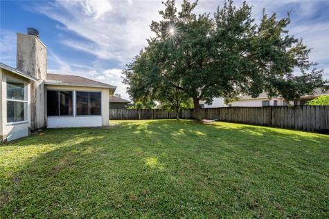 1998 SE Esterbrook Street Port St Lucie FL 34983
