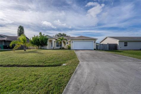 1998 SE Esterbrook Street Port St Lucie FL 34983