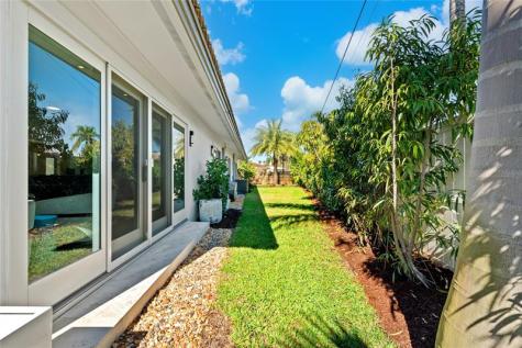 2600 NE 26th Avenue Fort Lauderdale FL 33306