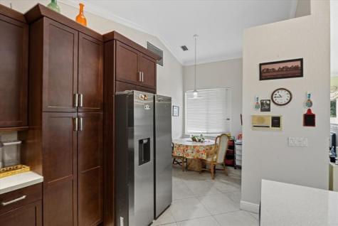7631 NW 87th Terrace Tamarac FL 33321