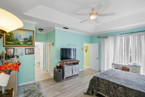 7631 NW 87th Terrace Tamarac FL 33321