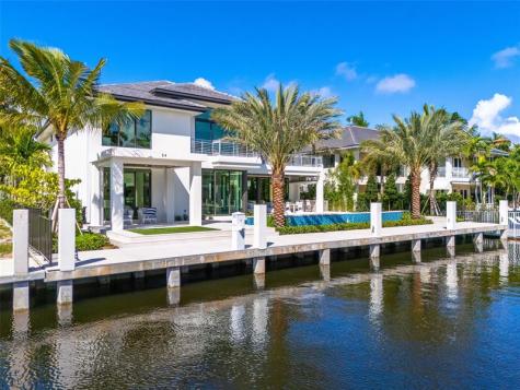 24 Fiesta Way Fort Lauderdale FL 33301